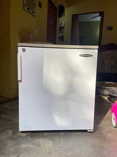 mini fridge bedroom size