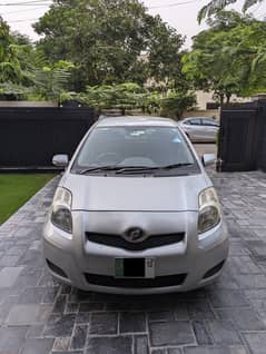 Toyota Vitz 2010 (Import 2013) (First owner)