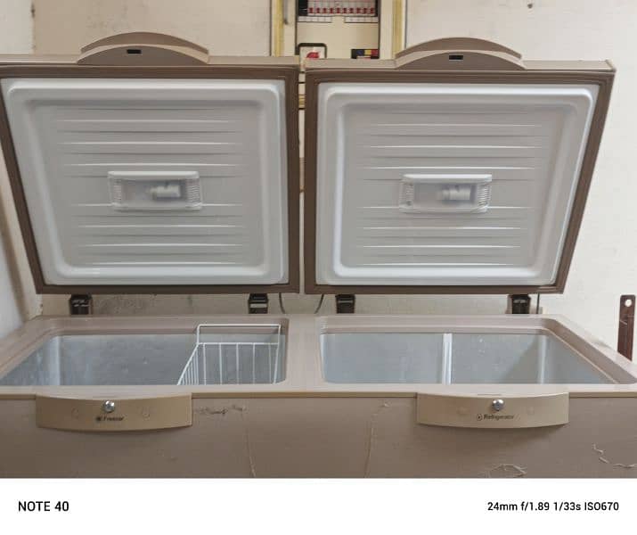 Dowlance freezer for sell 3