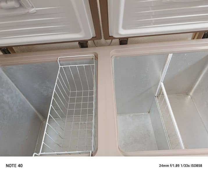 Dowlance freezer for sell 5