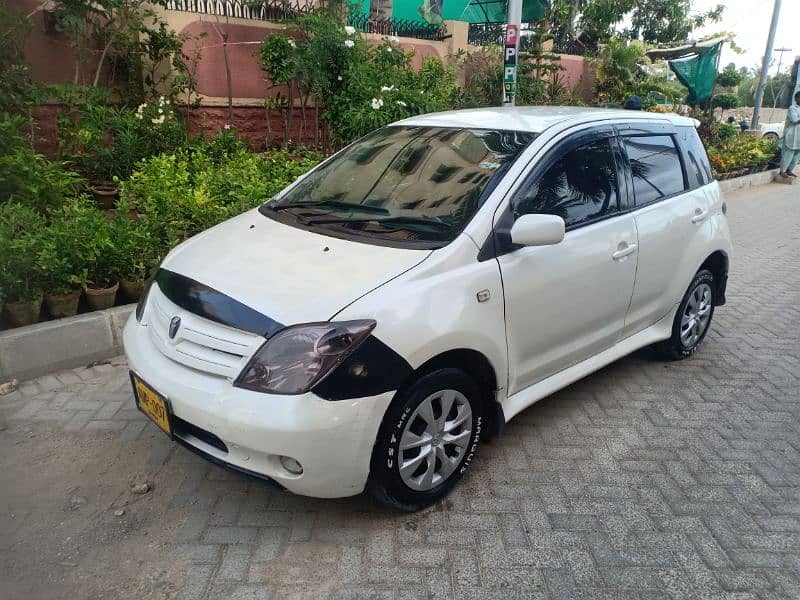 Toyota IST 2007 3