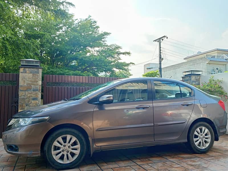 Honda City Aspire 1.5 i 2017 3