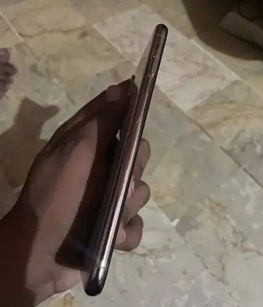 iphone XS Max all ok what, up number 03430405955 ok 3