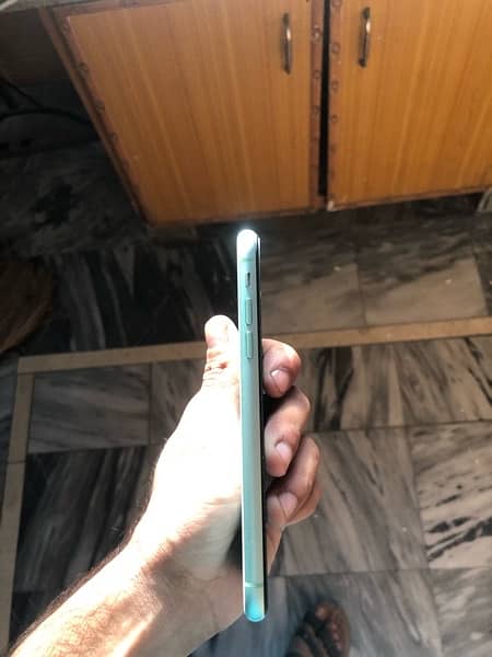 iphone 11 64 gb 1