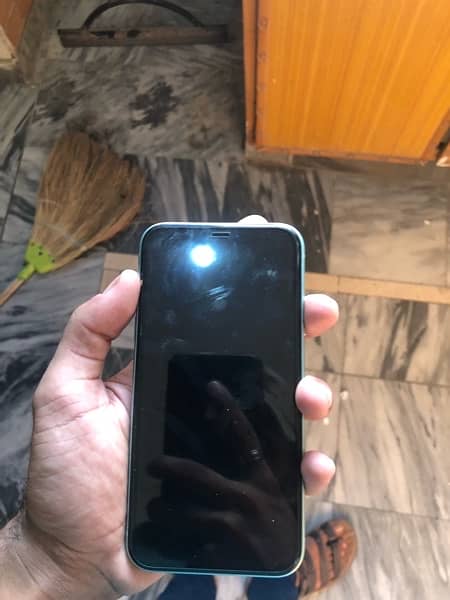 iphone 11 64 gb 3