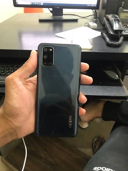 Oppo A52 3