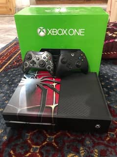 Xbox One 500 Gb with Box