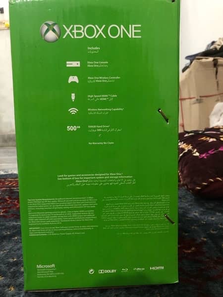 Xbox One 500 Gb with Box 6