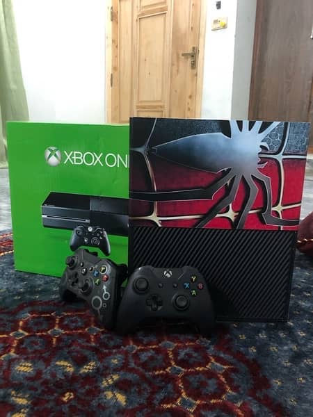 Xbox One 500 Gb with Box 8