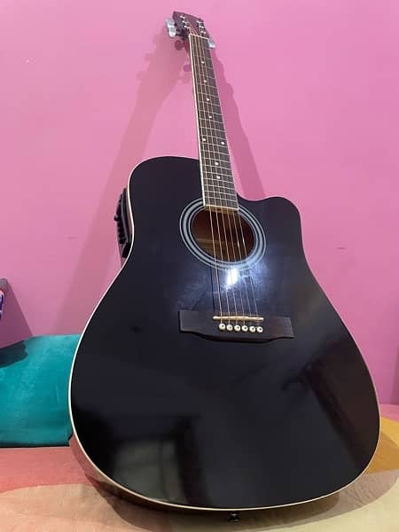 Diamond semi acoustic guitar 0