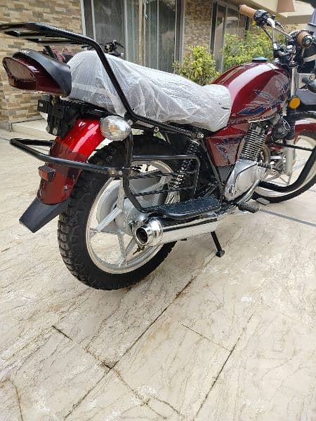 Suzuki Gs 150 SE First Owner 2