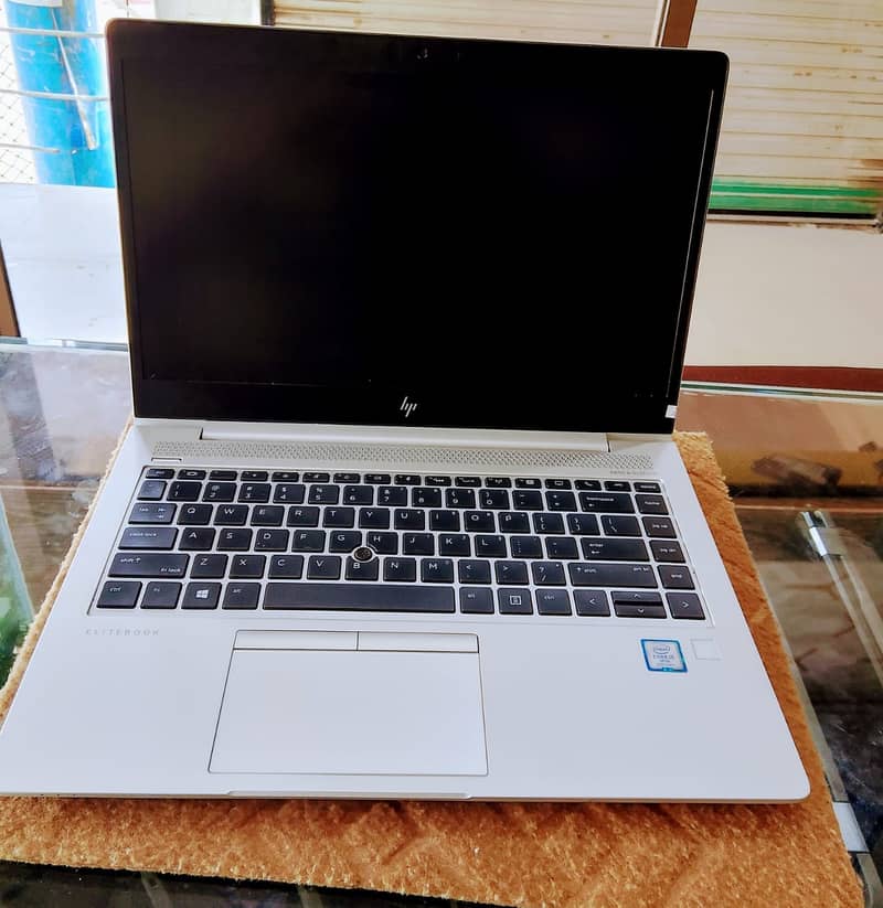 Hp Elitebook  840 G6 4