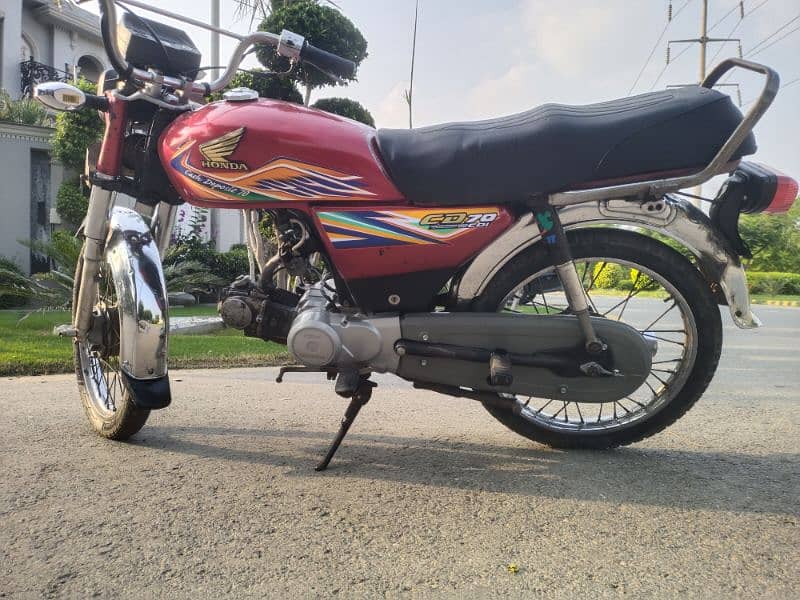 Honda 70 2009 urgent sale 1