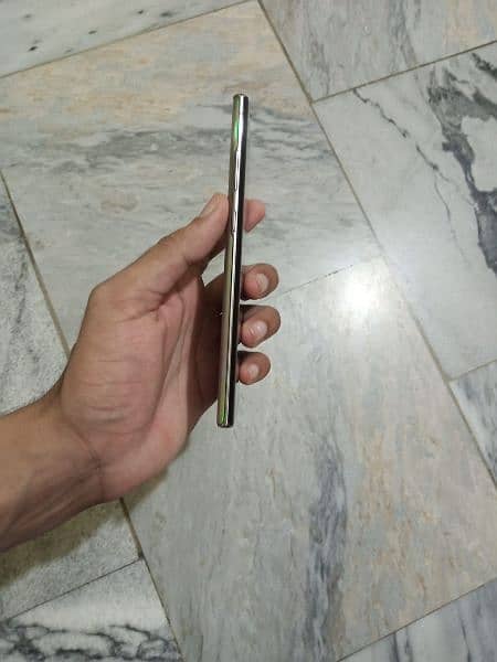 Samsung Note 10 Plus 6