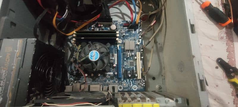 core i5  3570 bord +mobo complete package with casing 0