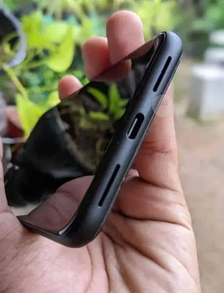 URGENT SELL MY GOOGLE PIXEL 4XL 10/10 CONDITION WITH BOX PTA APPROVE 5