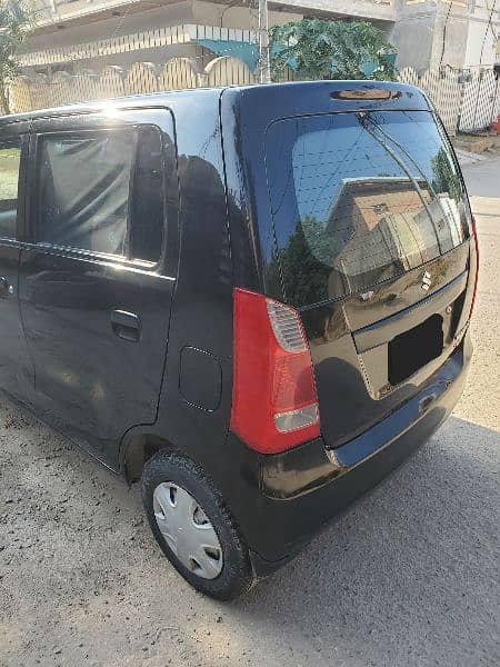 Suzuki Wagon R 2014 4