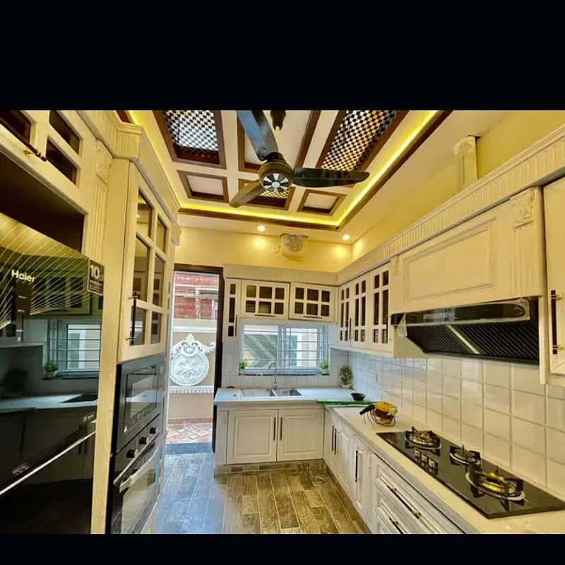 10 marla house for sale in paragon city lahore 2