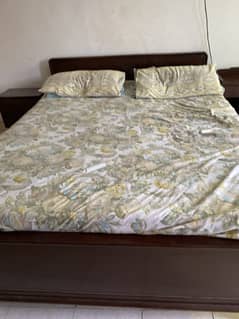 Double bed with mattress and two side dressers for sale