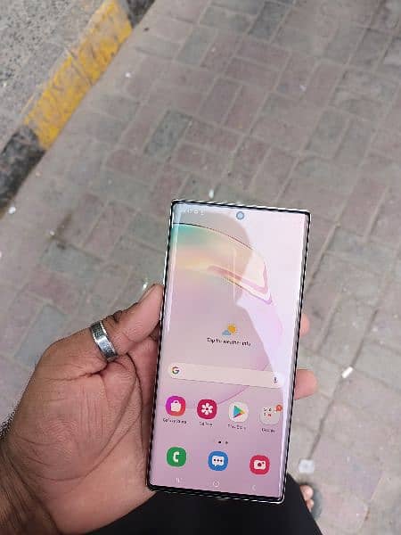 Samsung note 10 plus 5G 12/256gb only mobile 4