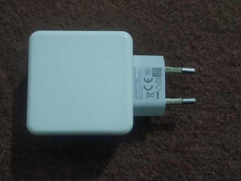 Original Oppo 30W adapter 6A max 4