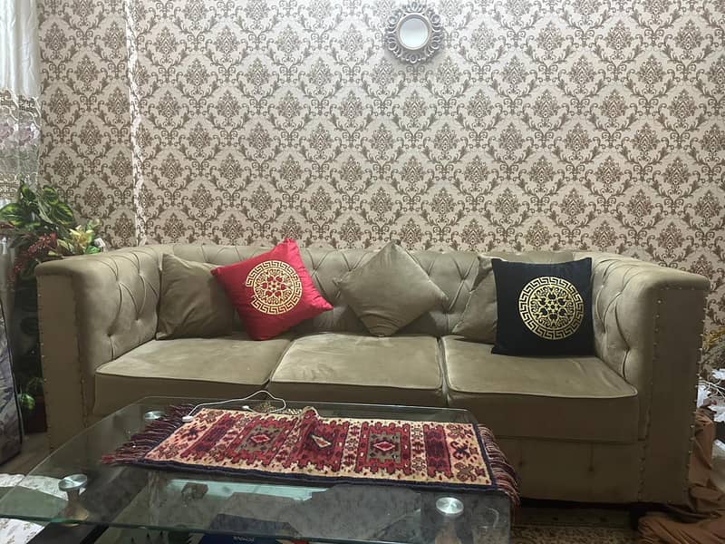 5 seater sofa set condition 10.9 1