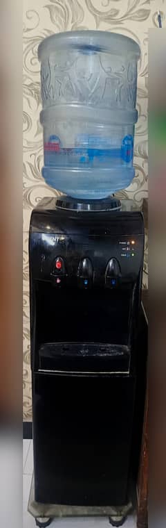 Water Dispensers with hot & cold Technology