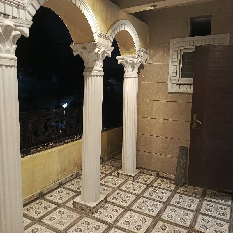 House Of 10 Marla For sale In Allama Iqbal Town - Hunza Block 23