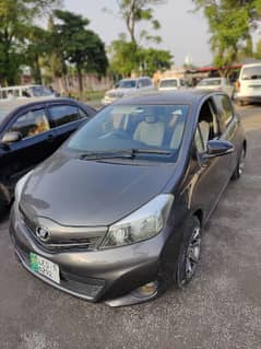 Toyota Vitz 2011