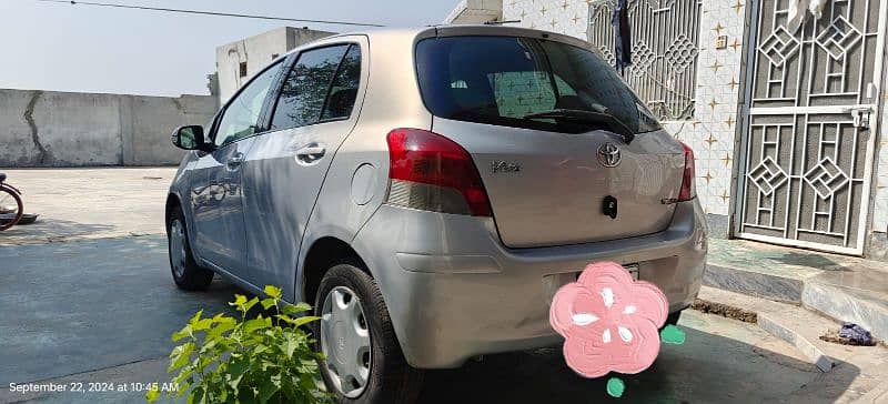 Toyota Vitz 2008 1