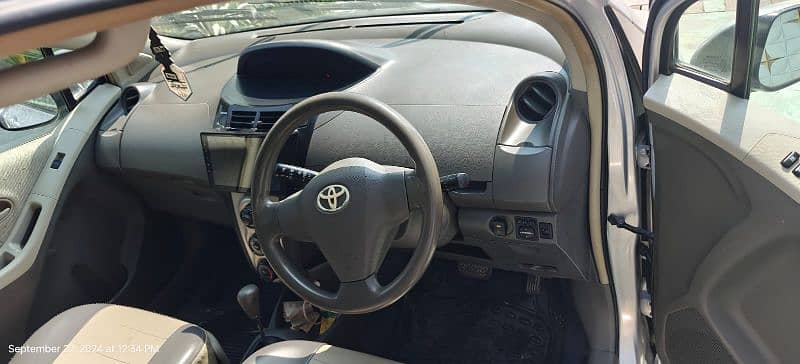 Toyota Vitz 2008 5