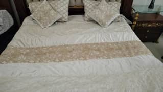 bed comforter set 0