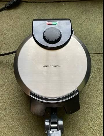 roti maker good in condition for sale. . . 2