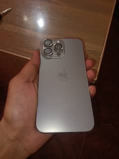 IPhone 15 Pro Max Natural Titanium 0