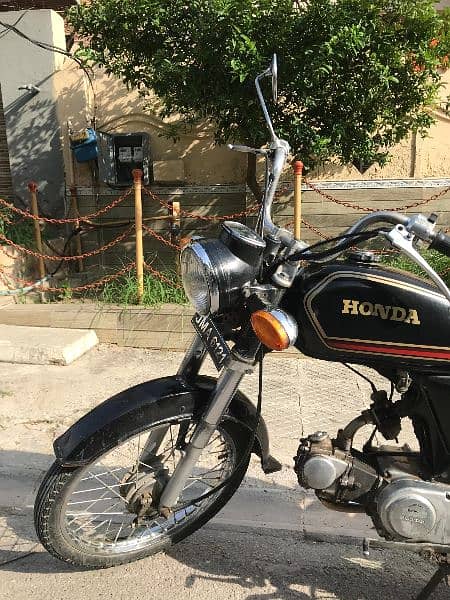 Honda CD 70 11