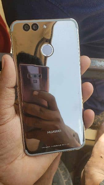 Huawei nova 2 plus 3