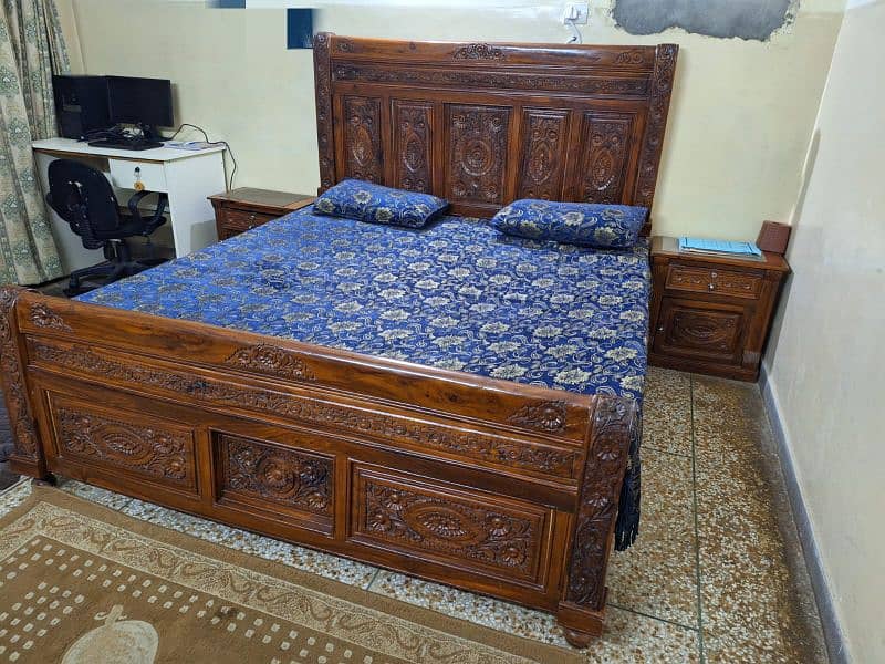 Pure Sheesham Wood King Sized Double Bed 6