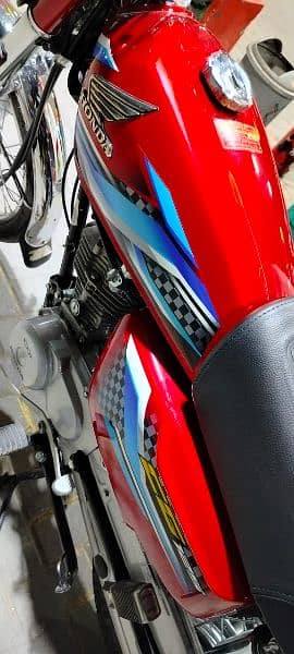 New Honda 125 urgent sale 4