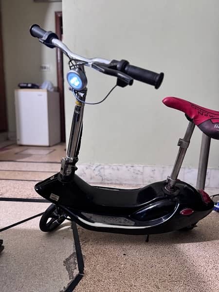 Electric scooty 0