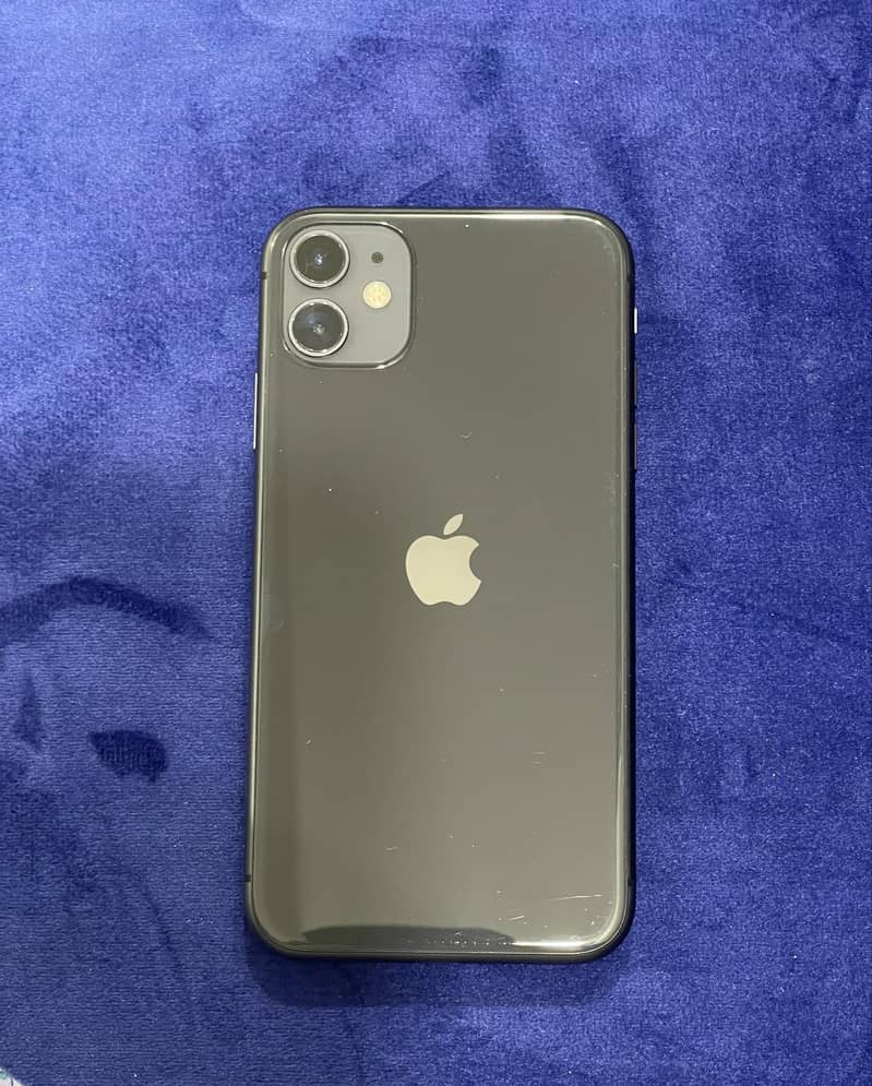 Iphone 11 128 GB PTA Approved 5