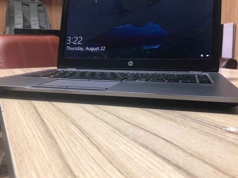 HP ELITEBOOK 840 G2 18