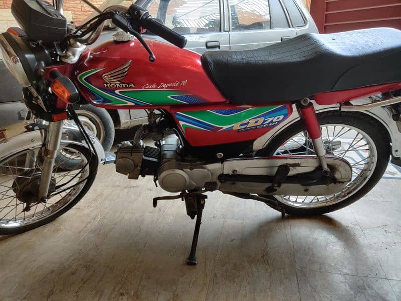 Honda CD 70 bike red for sale 8