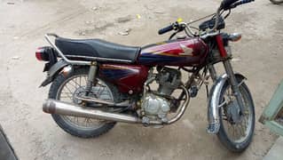 Honda 125 2012 model 70000 phone 03086679064