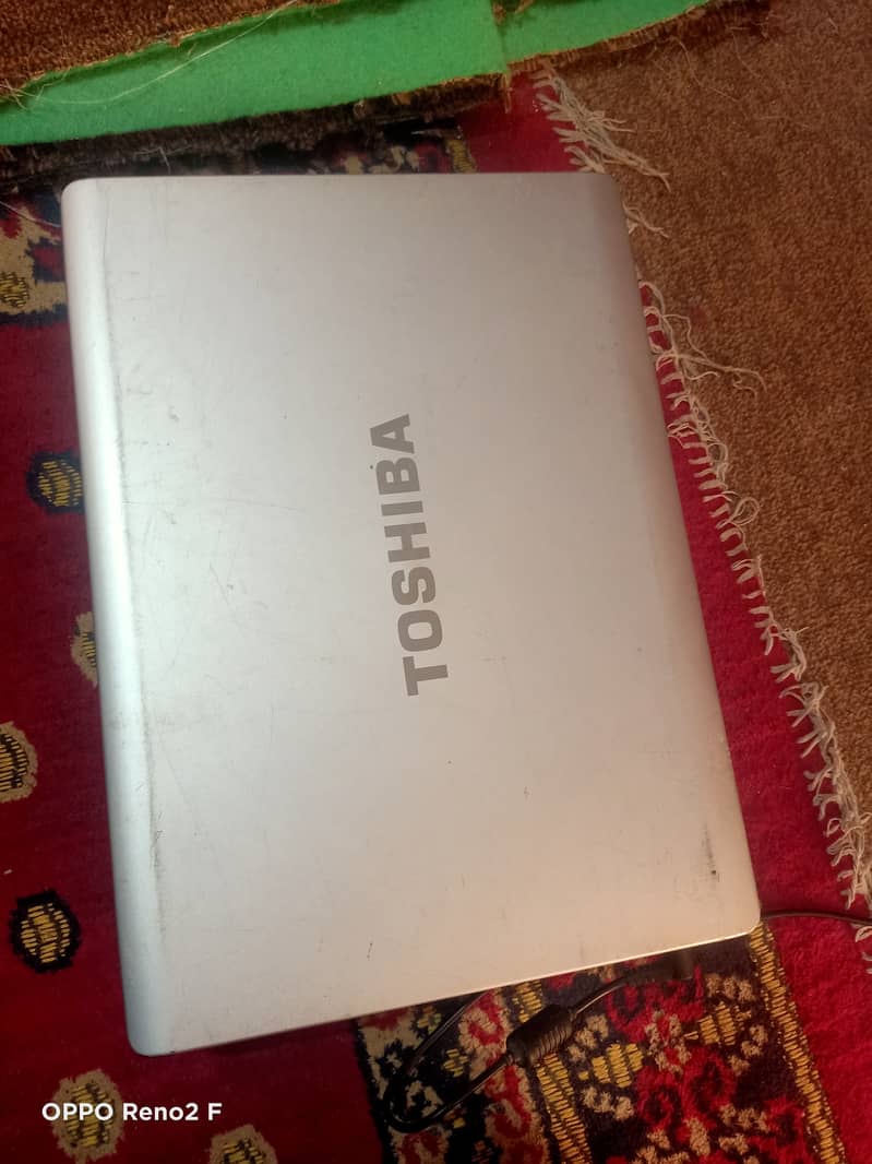 Toshiba satellite 1