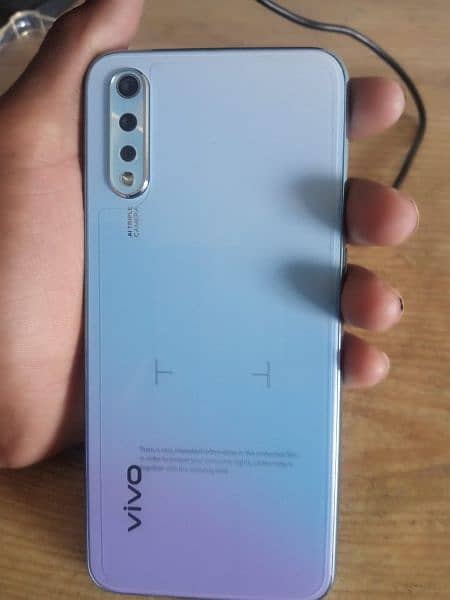 vivo S1 8,128 0