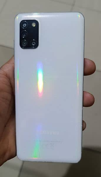 Samsung Galaxy A31   4 - 128gb 1