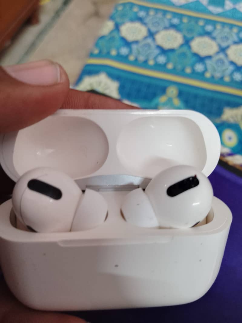 Apple Airpods (3rd generation) 3