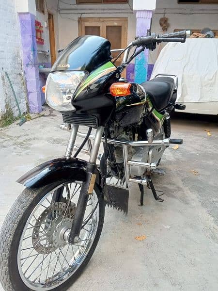 Honda Deluxe 125 5