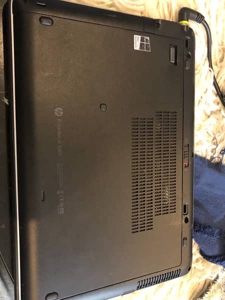 HP ELITEBOOK 840 G2 7