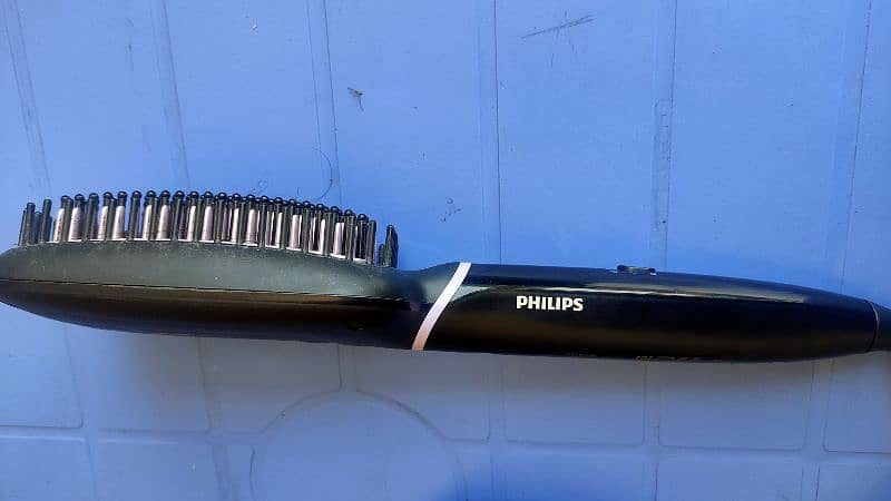 Original Philips Hair straightening Brush 1